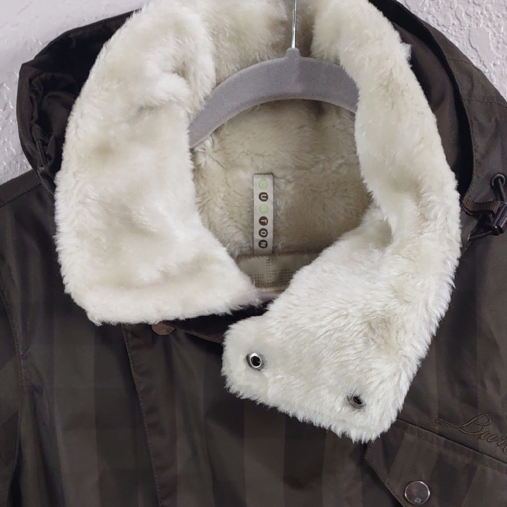 BURTON JACKET, Size M - Picture 4 of 17